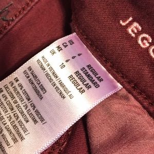 American Eagle Jegging Jeans